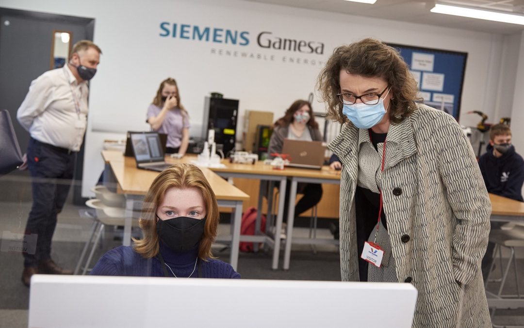 Minister sees outstanding employer-led education in action at Ron Dearing UTC