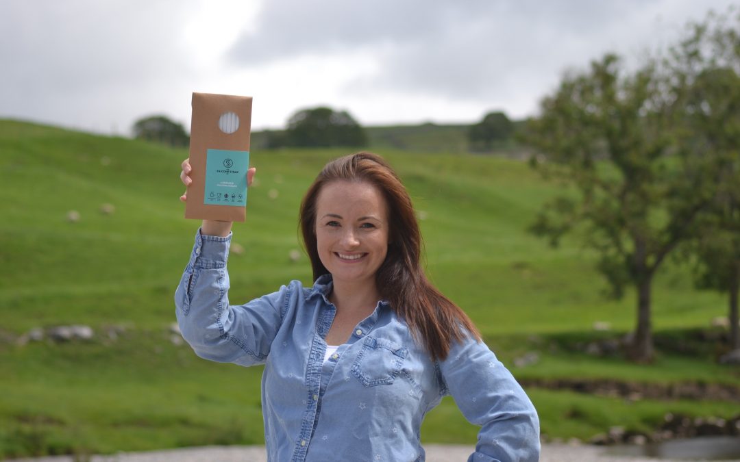 Hull graduate tackling plastics pollution with silicone straw business