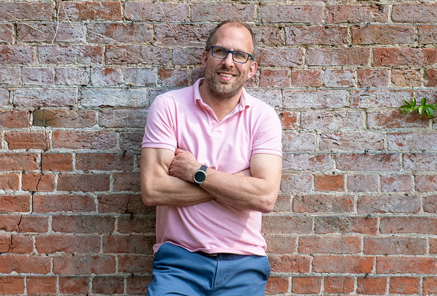 Dan Jones founder of Full Fibre