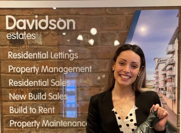 Davidson-Lauren-McLean-Employee-of-the-month