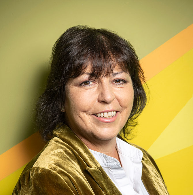 Linda Smith