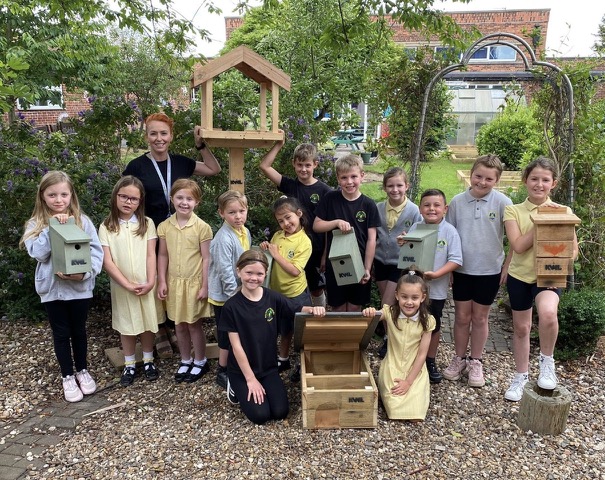 Pupils take part in KWL Build a Bug Hotel competition